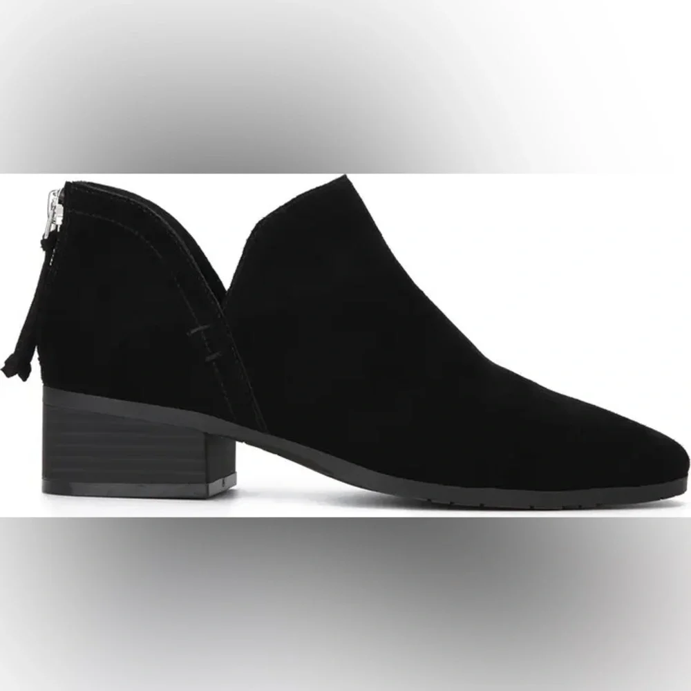 Kenneth Cole Reaction Black Suede Ankle Booties